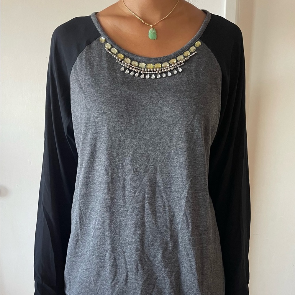 I.N.C gray and black long-sleeved shirt. Size: XL
